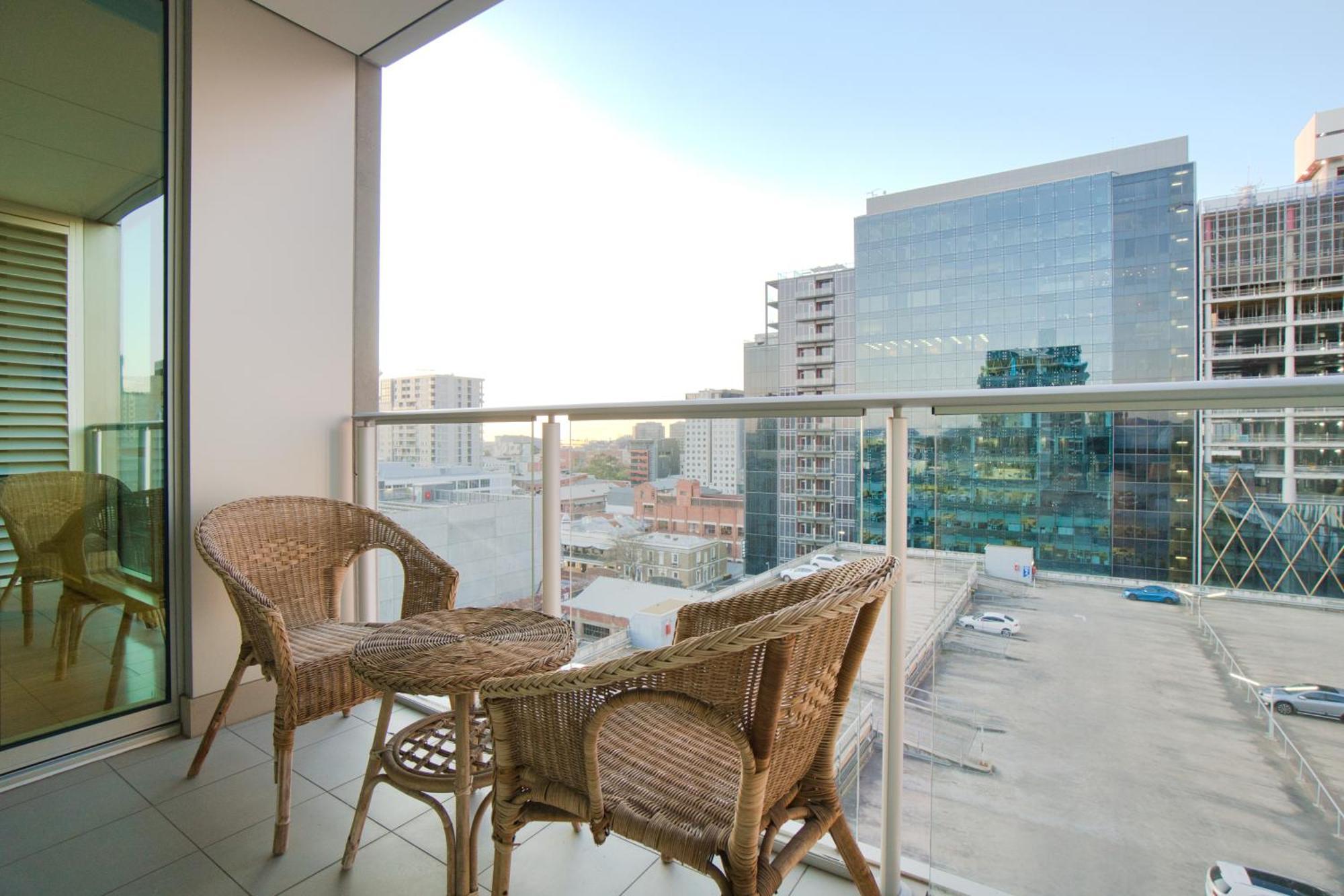 Amyra Residences At The Rowlands Apartments Adelaide Luaran gambar